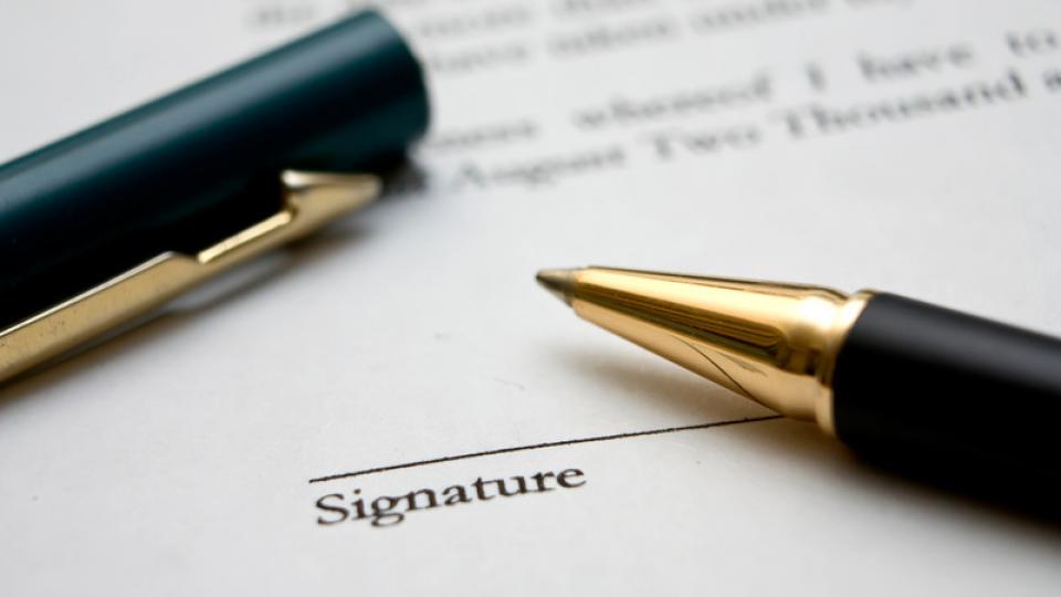 Contract tekenen